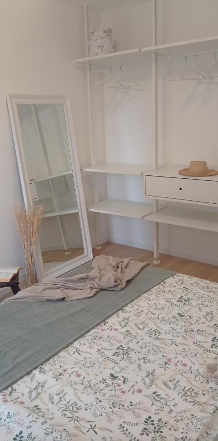 Apartment With Private Pool スプリト エクステリア 写真
