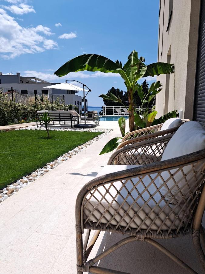 Apartment With Private Pool スプリト エクステリア 写真